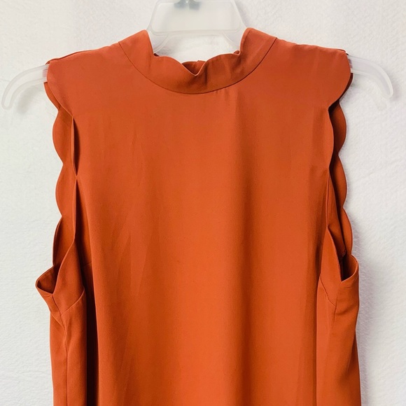 Modcloth Tops - ModCloth Scalloped Burnt Orange Sleeveless Top XL